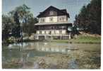 Heer-sur-Meuse (Hastière). Village De Vacances Des Mutualités Chrétiennes. Châlet Et étang. Kristelijke Mutualiteiten... - Hastiere