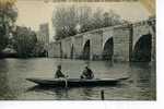 78 MANTES VUE SUR VIEUX PONT ET NOTRE DAME N ° 240  BEAU PLAN BARQUE 1910 TOP - Mantes La Ville