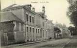 D86 - LOUDUN  - Ecole Des Filles - Loudun