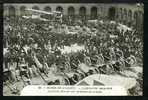 CAMPAGNE 1914-1916 - Musée De L'Armée La Foule Devant Les Trophées De Guerre - Guerra 1914-18