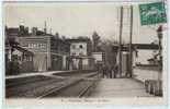 OULLINS: VUE ANIMEE SUR LA GARE - Oullins