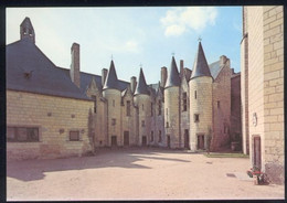 CPM Neuve 49 MONTREUIL BELLAY Le Château Le Logis Des Chanoines - Montreuil Bellay