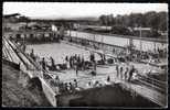 69 VILLEURBANNE,12, La Piscine, CPSM 9x14 Circulé En 1958, Ed Trolliet, état Voir Dessous - Villeurbanne