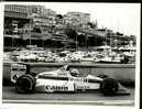 Riccardo  Patrese  à  Monaco  "  Photo   21,5  X 16,5 - Autres & Non Classés