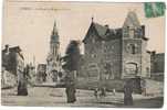 GORRON - PLACE DES HALLES ET L'EGLISE - F279 - Gorron