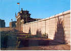 BERLIN BRANDENBURBER TOR UND MAUER - Berlin Wall