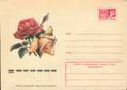 Très Bel Entier Postal Russe Neuf Sur Les Roses (2) - Rosen