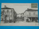 40) Saint Sever Sur L´adour - N° 1327 - Le Kiosque à Journeaux - Le Café Et Rue Lafayette   - Année 1920 - EDIT Gautreau - Saint Sever