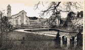 Abbaye D'orval La Cour D'honneur Et La Basillique - Florenville