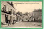 LES AIX D'ANGILLON -- Place Du Mail ( Côté Sud ) Et Route De Bourges - Les Aix-d'Angillon