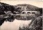 OLLOY S/ VIROIN:LE VIEUX PONT DE PIERRE QUI A VU 100.000 JOURS AU MILIEU D'UNE ROMANTIQUE VALLEE - Viroinval