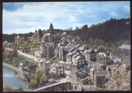 CPM Neuve 19 UZERCHE Vue Générale De La Cité Dominant La Vézère - Uzerche