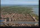 30..AIGUES MORTES..VUE AERIENNE........CPSM...ECRITE..‹(•¿•)› - Aigues-Mortes