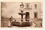 CORDOBA , Plaza Del Potro ; Fontaine ; Animée  ,TB - Córdoba