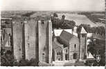 Cpsm Noir Et Blanc Dentelé BEAUGENCY La Tour De César Et L'abbatiale - Beaugency