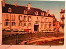 Montbard - Maison Natale De Buffon(voitures Anciennes) - Montbard