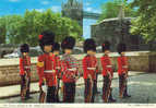 London The Tower Guard At The Towwer Of London - Tower Of London