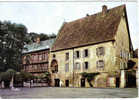 Carte Postale 27. Le Neubourg   Le Vieux Chateau Trés  Beau Plan - Le Neubourg