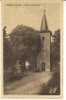 Bomal-sur-Ourthe (Durbuy). Eglise Et Monument. Curé En Soutane. Kerk En Standbeeld. Priester Met Priestergewaad. - Durbuy