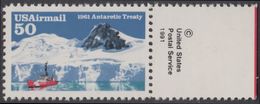!a! USA Sc# C130 MNH SINGLE W/ Right Margins & Copyright Symbol - Antarctic Treaty - 3b. 1961-... Ongebruikt