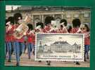DENMARK - 1994 MAXIMUM ENTIRE CARD - PALACE ROYAL - TOPICAL FLAGS - SOLDIERS - Yvert Stamp # 1077 - Cartes-maximum (CM)