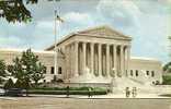 UNITED STATES SUPREME COURT NEAR THE U.S. CAPITOL. - Washington DC