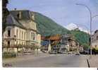 ALBERTVILLE - L´Hôtel De Ville - Au Fond, Le Mont Charvin - Albertville