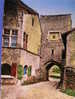 Pérouges - Cité Médiévale - Sortie Par La Porte D´en Haut - Pérouges