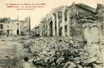 54 GERBEVILLER Un Coin De La Rue Gambetta Après Le Bombardement 1915 - Gerbeviller