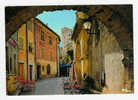 ROQUEBRUNE VILLAGE - Place De La Fontaine Et Le Château - Roquebrune-Cap-Martin