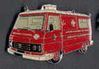 Ambulance Réanimation Peugeot J7 Pompiers BSPP (Badges Impact) - Firemen