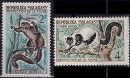 MADAGASCAR Poste 357 Et 359 * MH Lémuriens - Madagaskar (1960-...)