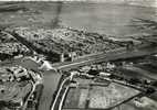 30 - GARD - AIGUES MORTES - LE GRAU Du ROI - BELLE VUE D´ENSEMBLE - LES SALINES Et Le CANAL - Aigues-Mortes