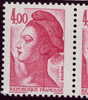 Variété Connue Du Liberté N° 2244 4 F Rouge. (TRES GRANDE GRIFFE) - Unused Stamps