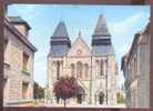 CPM GOURNAY EN BRAY La Collégiale St Hildevert, Ses Portails  Gothiques - Gournay-en-Bray