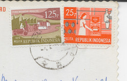 INDONESIE METIERS 2 Timbres Sur CPM  Dentelée BALI Voyagée 1981 / N° 544 : The Sacred Rock Or Tanahlot, - Other & Unclassified
