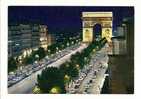 Paris: Avenue Des Champs Elysées Et Arc De Triomphe, Automobile (08-1068) - Arrondissement: 17
