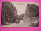 Cantal : Voiture Décapotable Sur La Route De Bort à Mauriac . La Percée De Vendes . 1915 - Mauriac