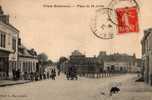 VILLERS-BRETONNEUX, Rue De La Gare, Place Du 14 Juillet  Année 1914 Animation, Attelage , - Magasin  Moncomble - Villers Bretonneux