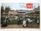 CPA Paris - Square De La Place Des Vosges - Nourice Cerceaux Landeau Enfants Bébé - Kiosque - Paris (03)