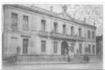 30 // UZES, Hotel De Ville, ANIMEE, ** - Carte Précurseur - Uzès