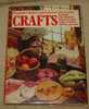 The Golden Hands Complete Book Of Crafts 1977 -l9 - Autres & Non Classés