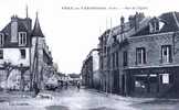 Cpa Fere En Tardenois (02) Rue De L´ Eglise , Animée , Voitures ...  Banque Crédit Lyonnais . Ed Deslandes - Fere En Tardenois