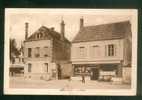 Léré ( Cher 18) - La Place ( Animée Café Bar Bière De La Meuse Boulangerie LENORMAND éditeur) - Lere