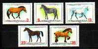 BULGARIA / BULGARIE / BULGARIEN - 1980 - Fauna  Horses - 5 V MNH - Unused Stamps
