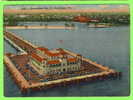 ST. PETERSBURG,FL. - RECREATION PIER - ANIMATED WITH OLD CARS - - St Petersburg