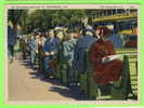 ST. PETERSBURG, FL - ON THE GREEN BENCHES - TRAVEL IN 1936 - ANIMATED WITH PEOPLES - - St Petersburg