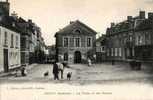 80 - SOMME - CONTY - LA PLACE Et Les HALLES - Conty