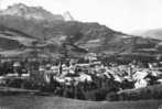 CPSM Barcelonnette - Alt 1135m - Vue Générale Et "Chapeau Du Gendarme" - Barcelonnetta