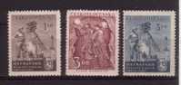 CESKOSLOVENKO MNH** MICHEL 688/90 €2.00 - Unused Stamps
